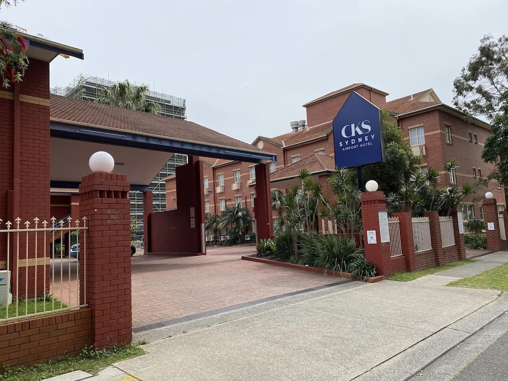 Quality Hotel CKS Sydney Airport