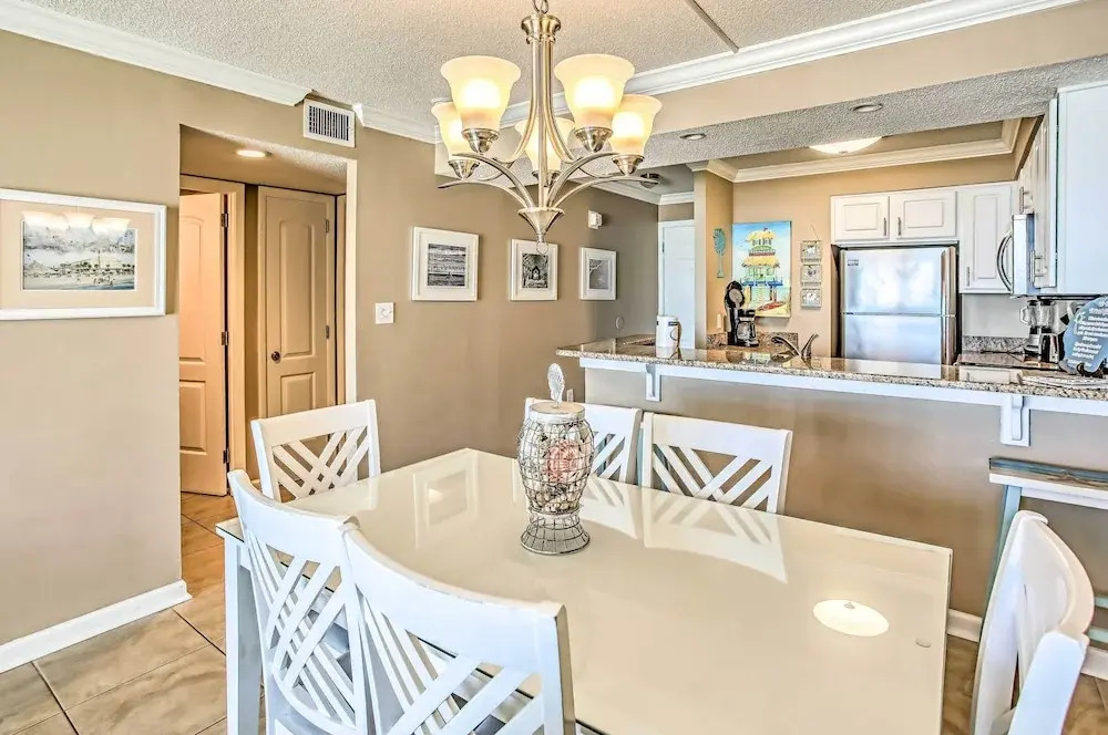 2 Mi to Golfing: Oceanfront Myrtle Beach Condo