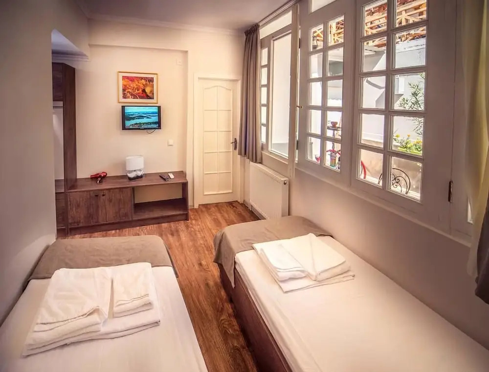 Hosthub Apartment Room 38