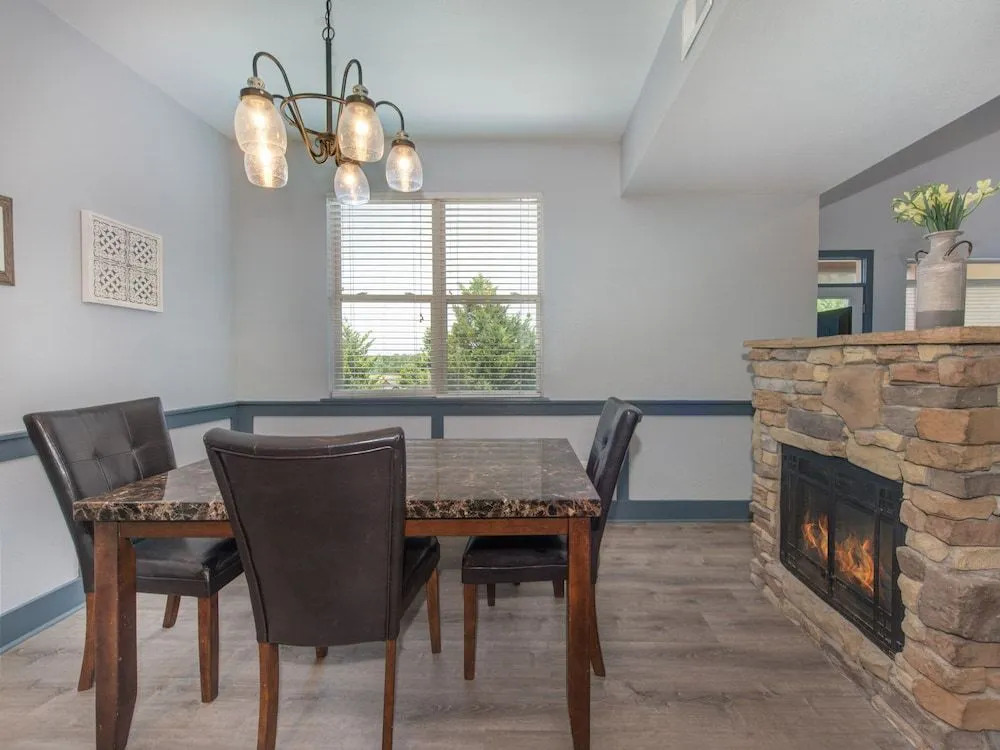 Higher Ground Condo with Mountain and Golf View