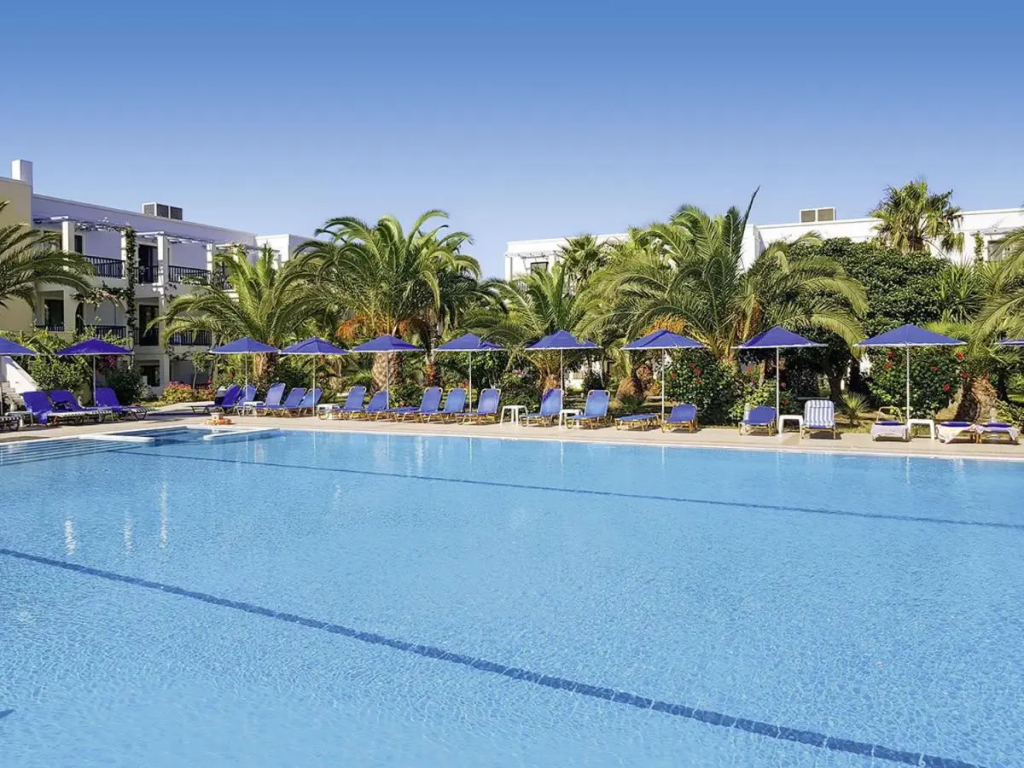 Tigaki Beach Hotel