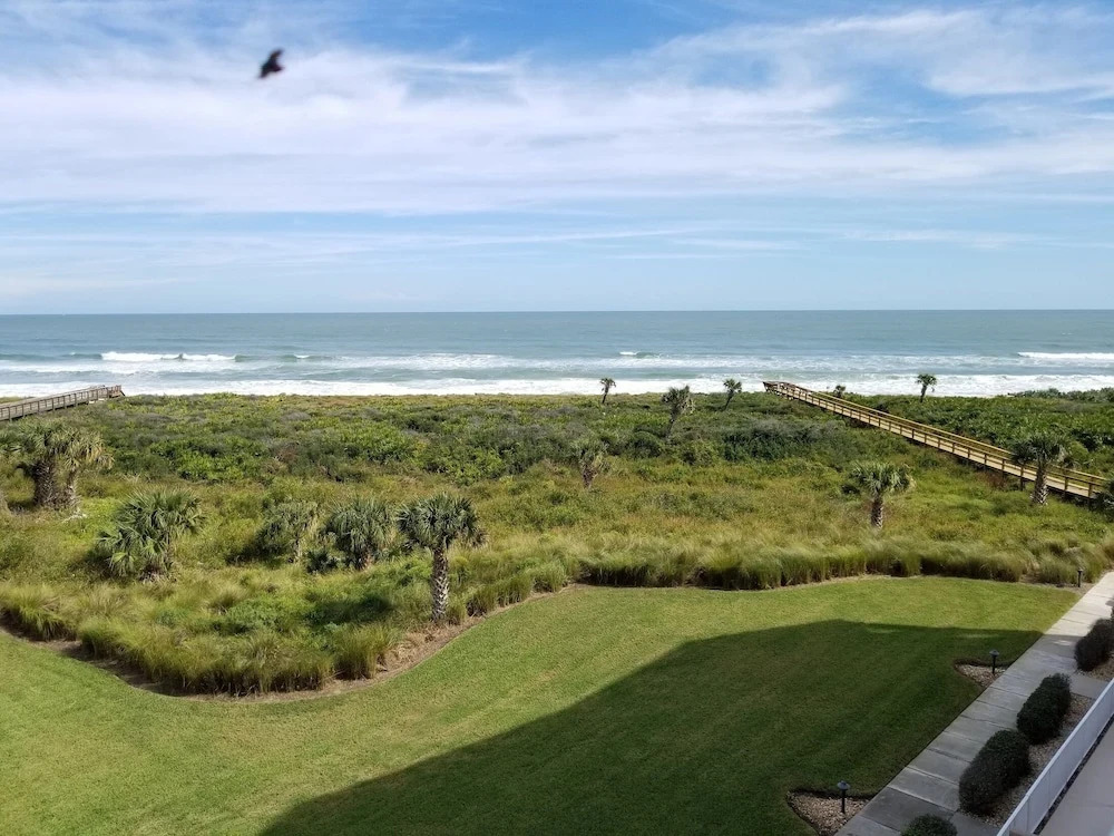 Surf Club I, 1405