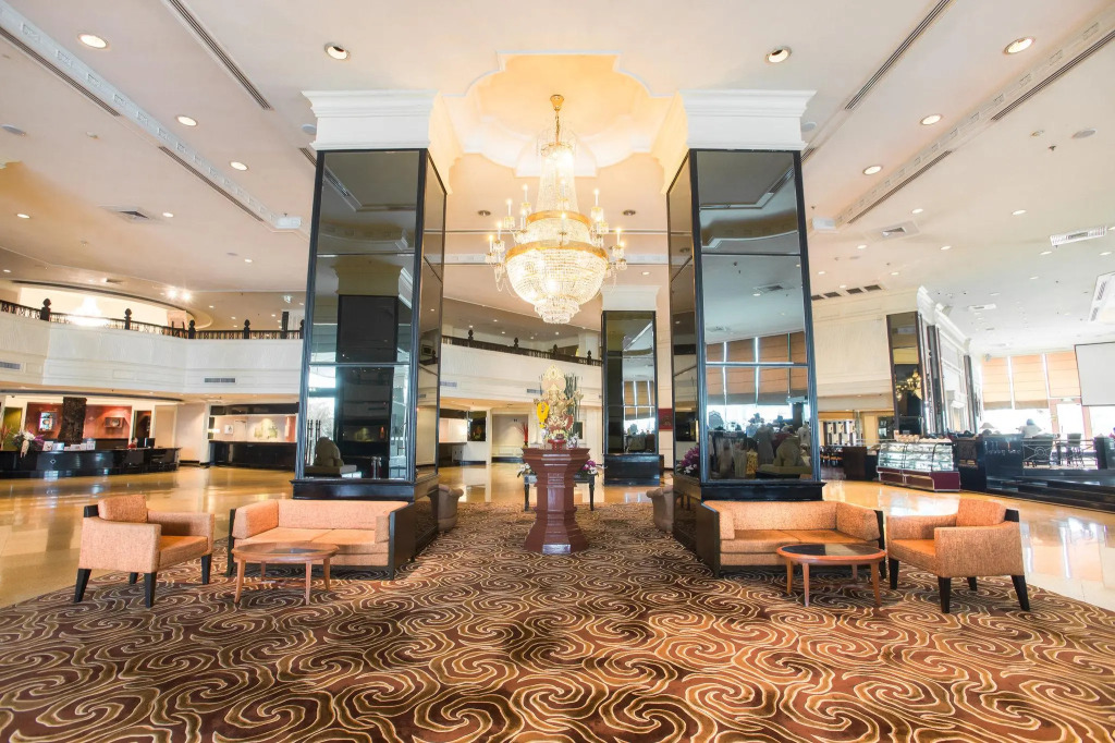 Centara Riverside Hotel Chiang Mai