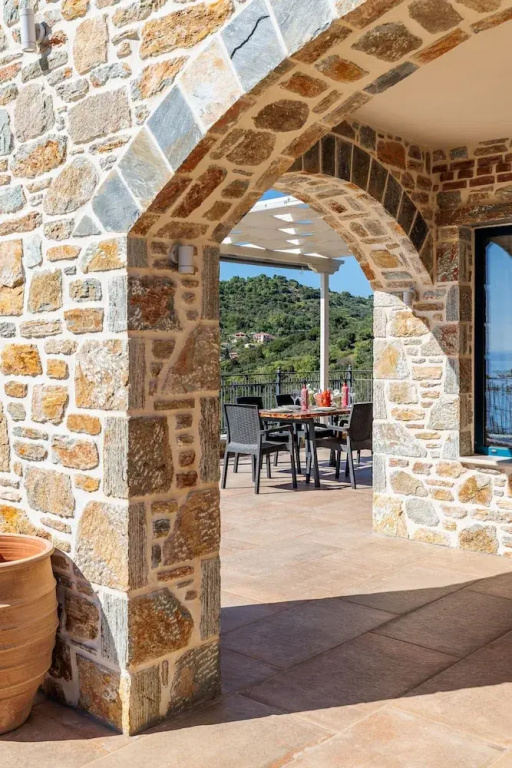 Rodon Luxury Villas Aura