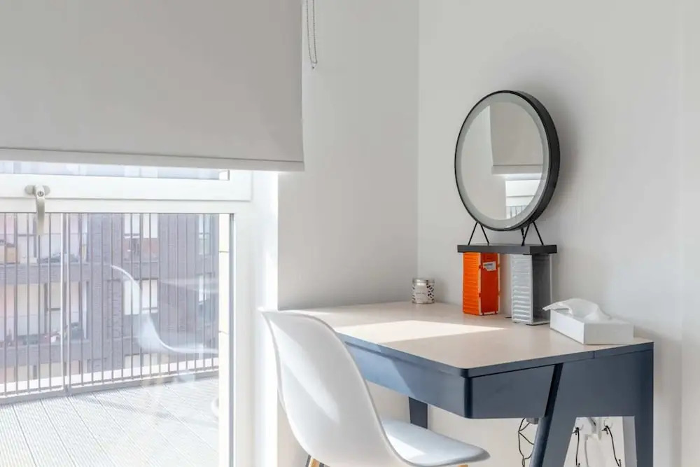 Stylish 2BD Oasis W/balcony South East London!