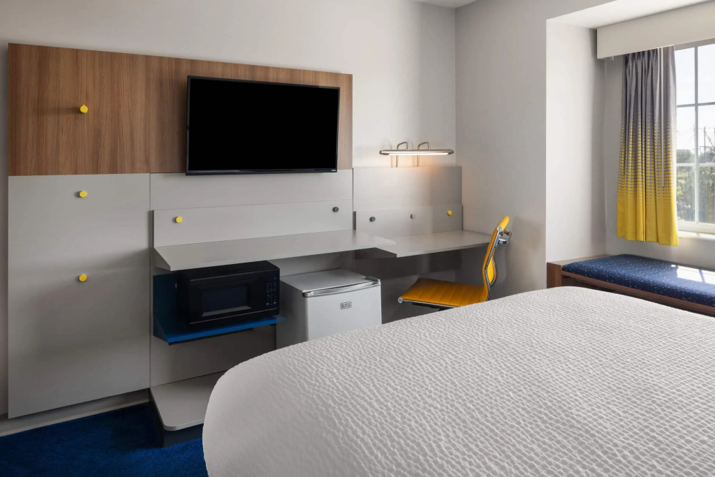 Microtel Inn & Suites - Kearney