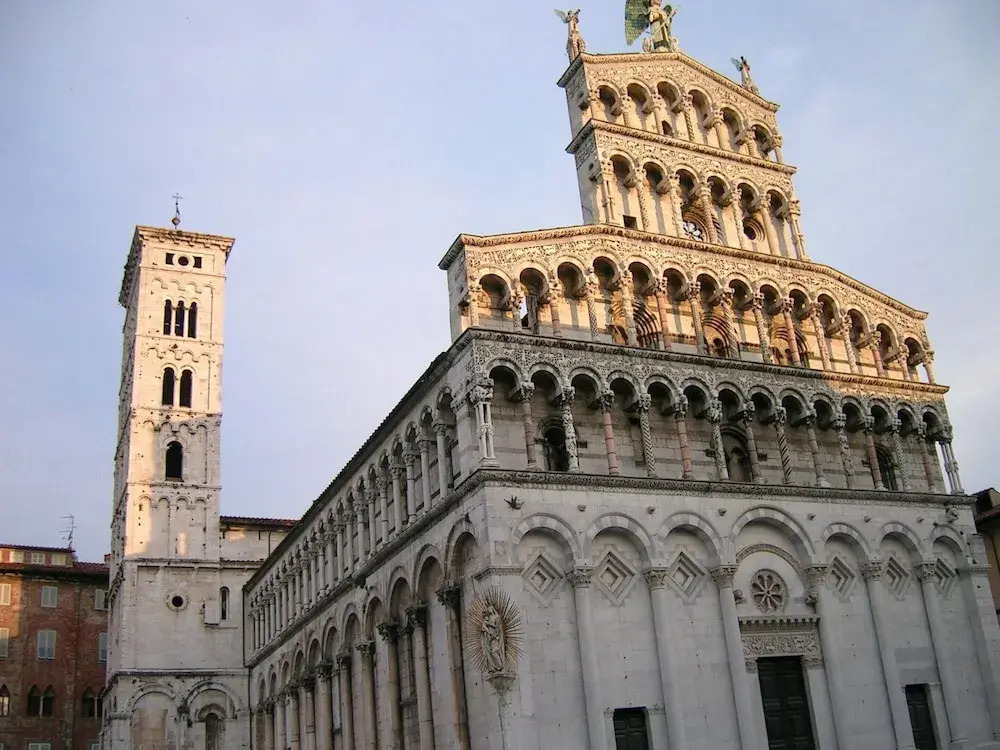 Apartment in Lucca Near Historic City Walls
