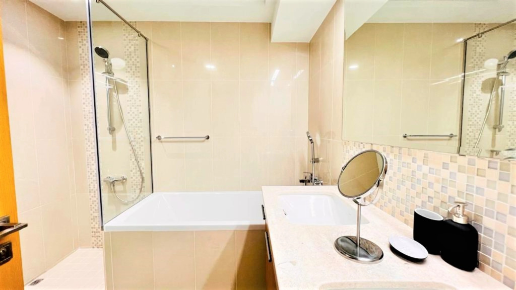 Gorgeous 2bedroom in Bellevue Downtown