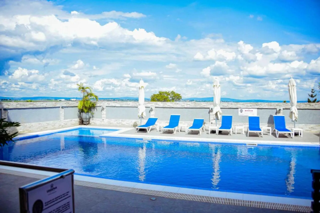 Urban Park Suites Hotel