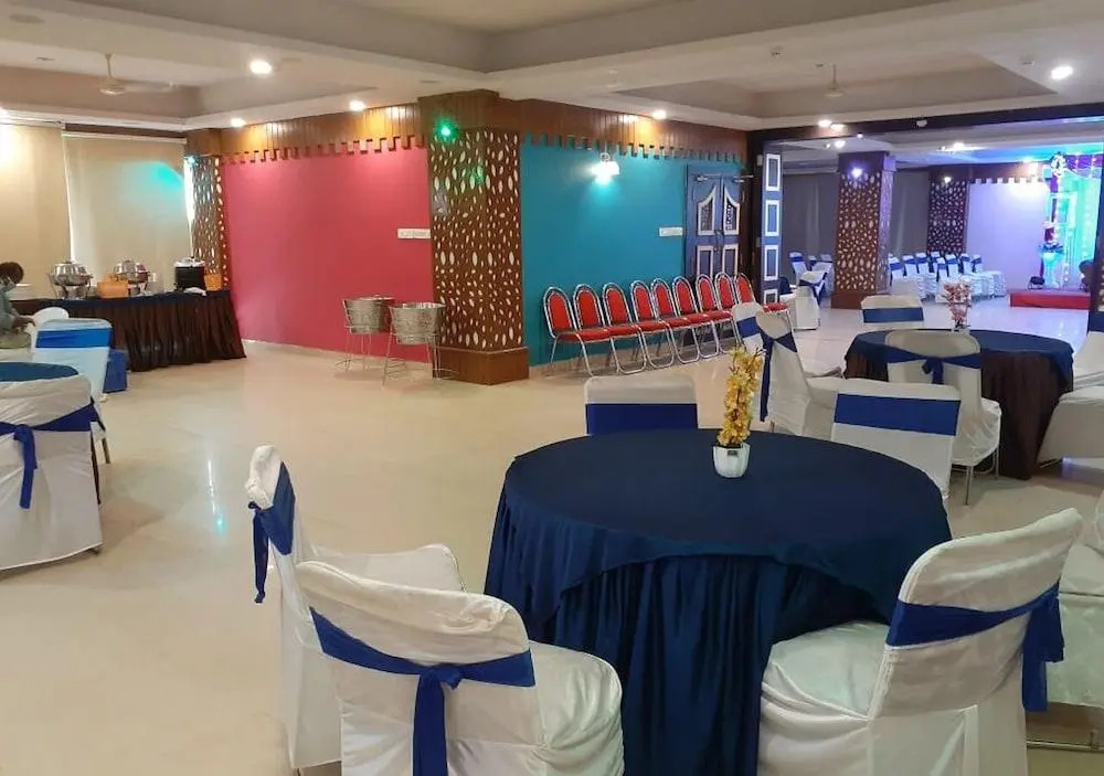 Hotel Lal Qila