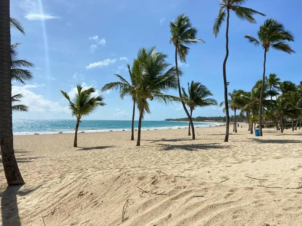 2 Rooms, 4 Beds, Pool, 5min Beach White Sand