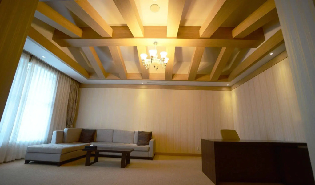 U Castle Hotel