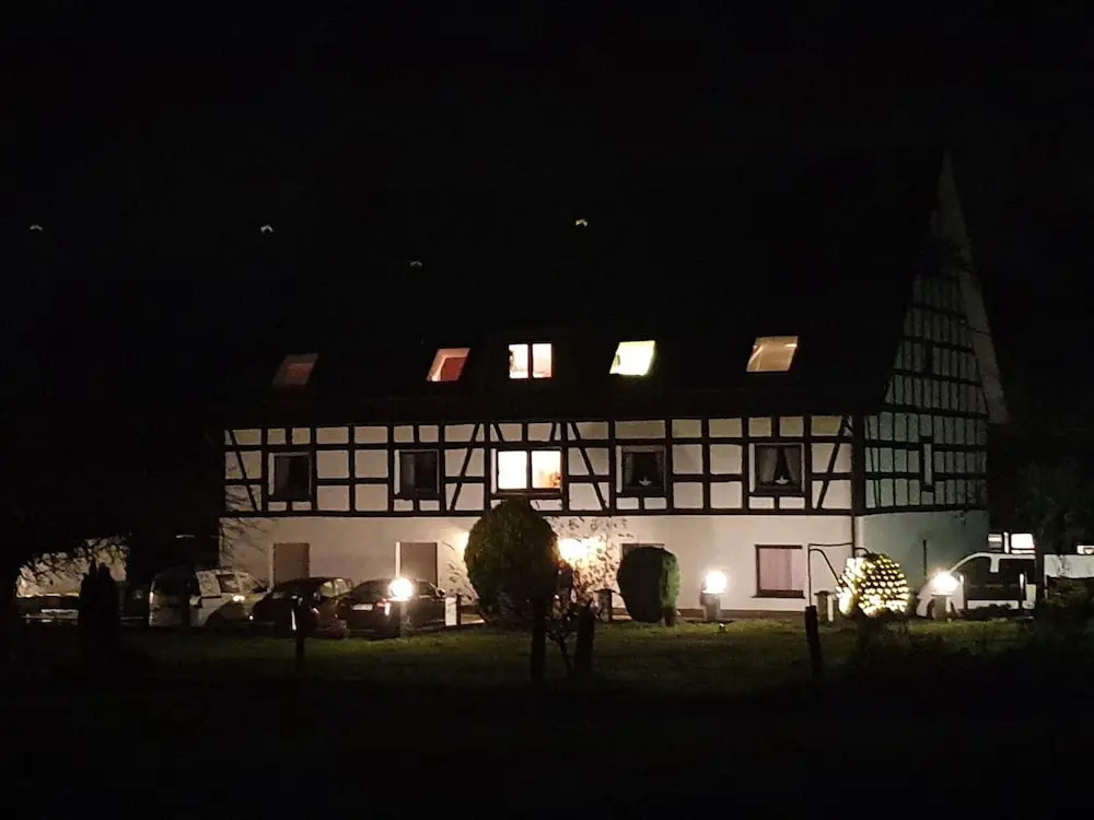 Wohnung in Silbecke mit Pool und Wald