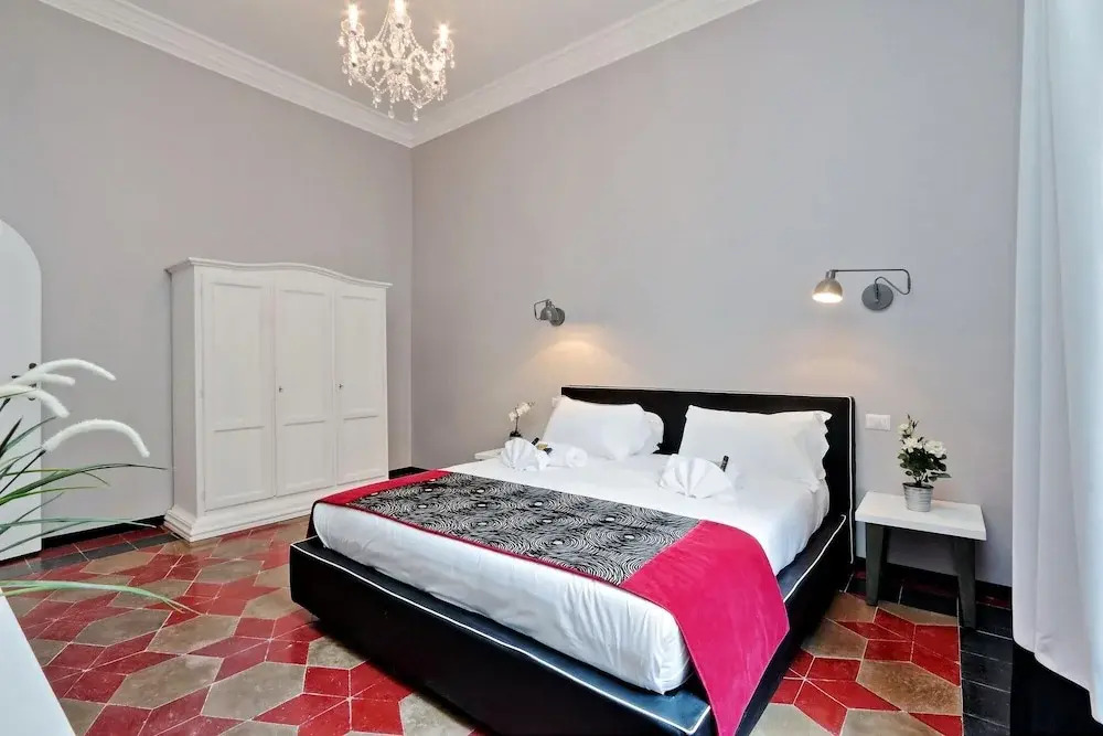 Rm-h501-pale6g3 Monti Apartments - M11