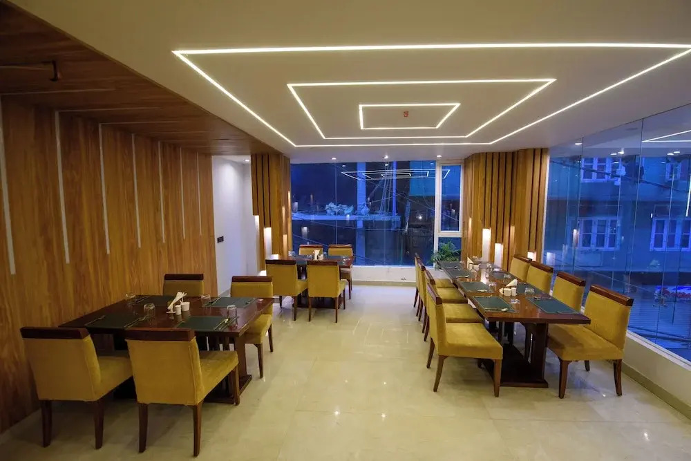 Emerald Hotel