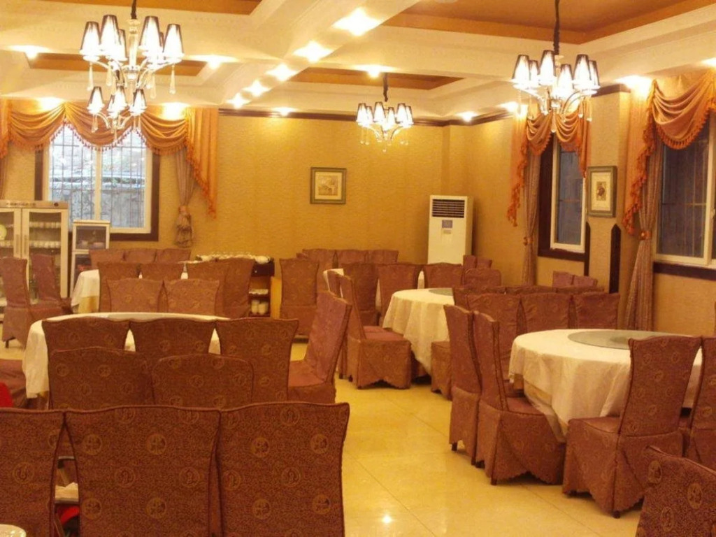 An e Courtyard Hotel Jiu Zhai Gou Branch