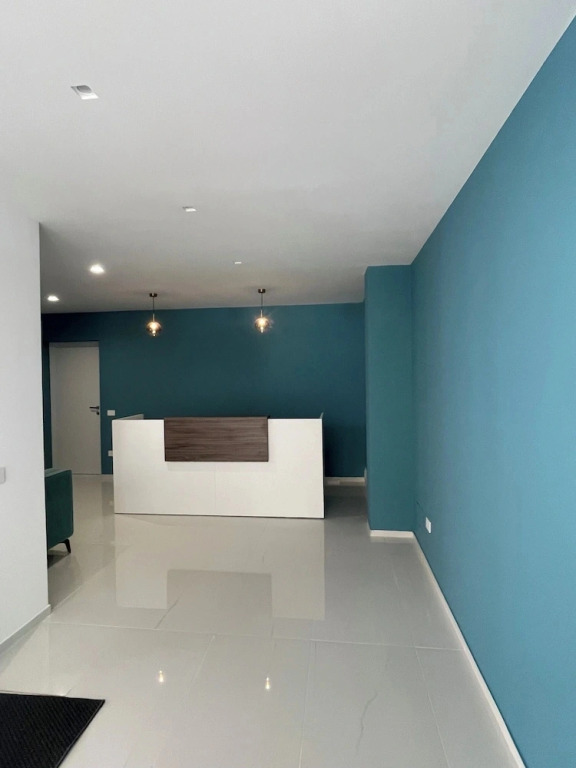 Gheloi Apartments