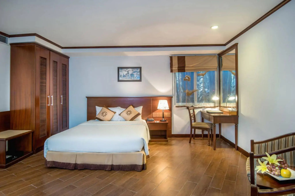May De Ville Trendy Hotel & Spa