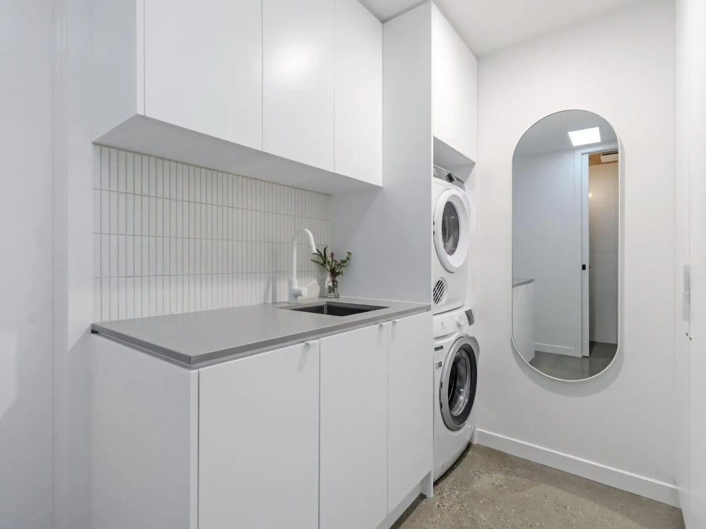 Laneway Apartments - Vesper