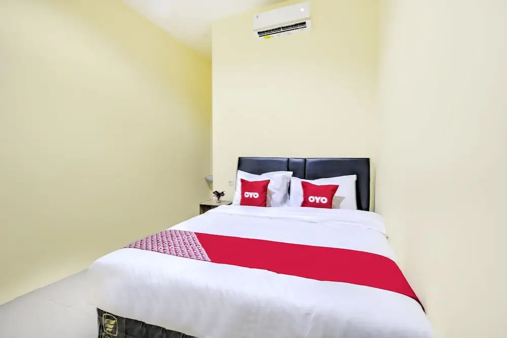 Oyo 2509 Central District Residence