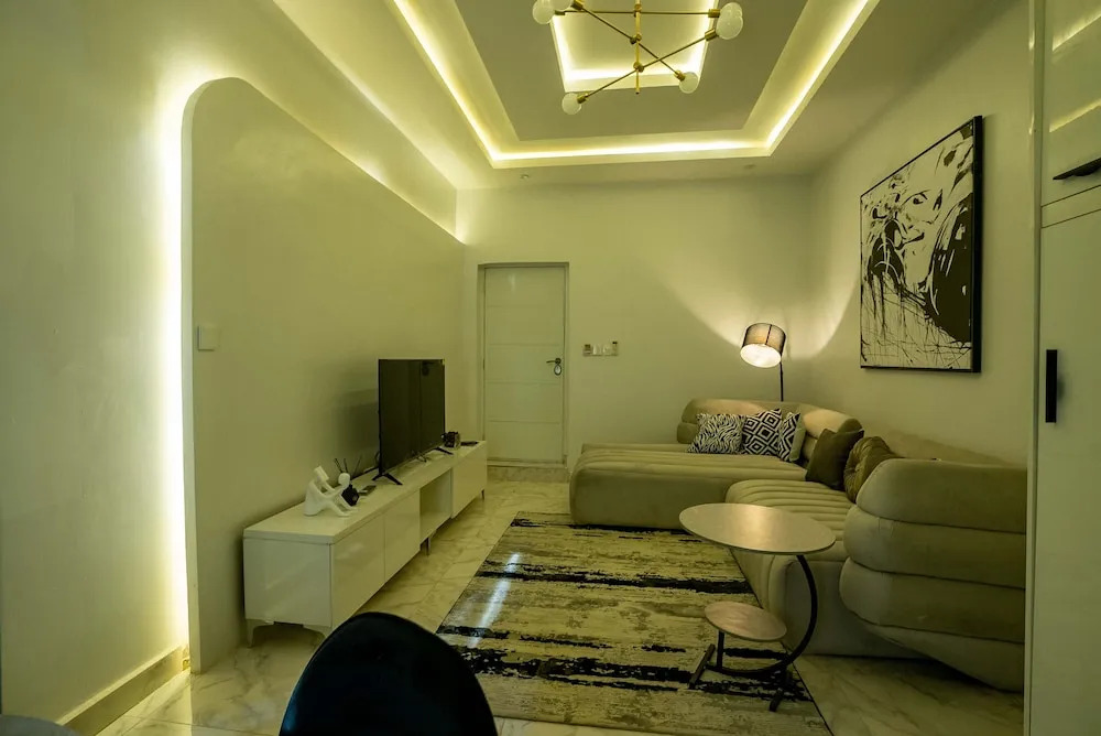 Kadal Apartments