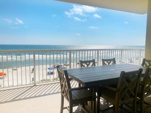 Majestic Beach Towers 1-301 by RealJoy Vacations