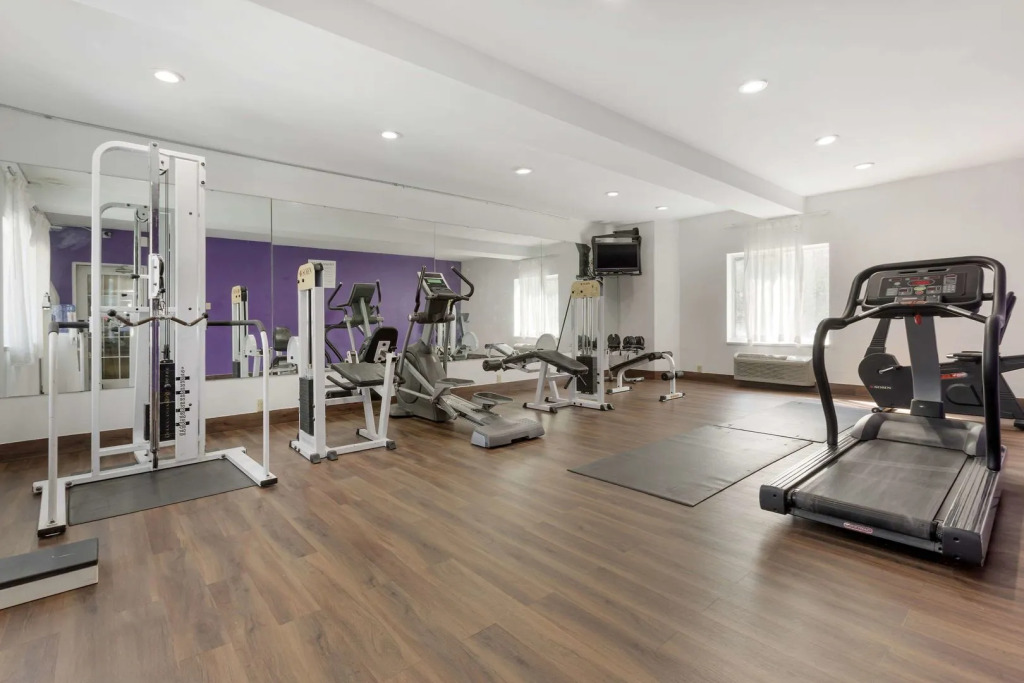 Garner Hotel Sumter Northwest by IHG