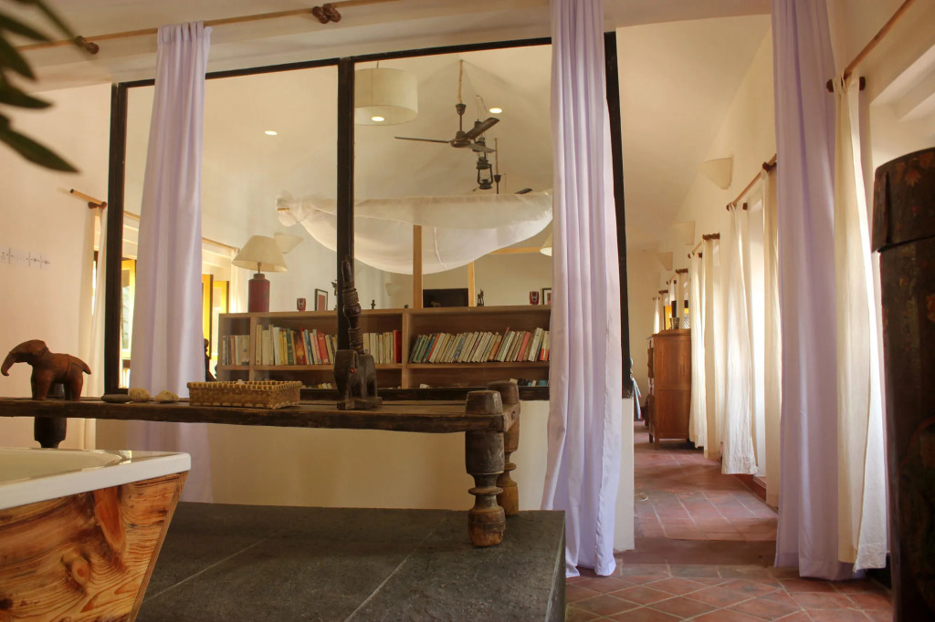 3 Rooms by Pauline