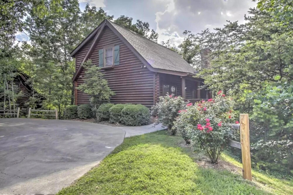 R Tribe's Treehouse By Eagles Ridge Resort