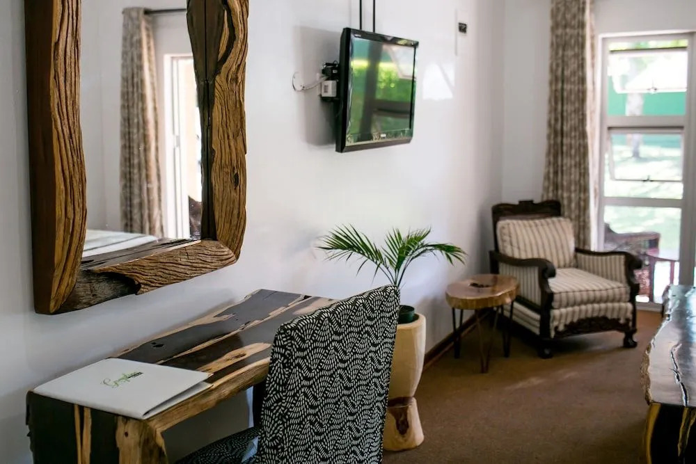 Greystone Lodge