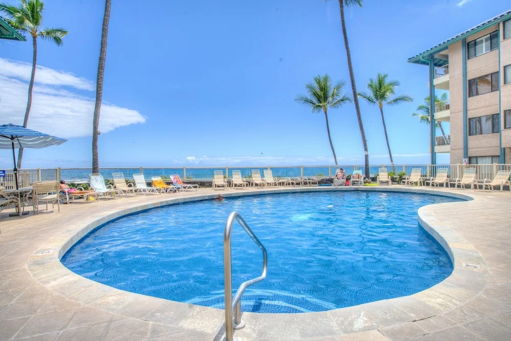 Kona Reef F11 - 1 Br Condo