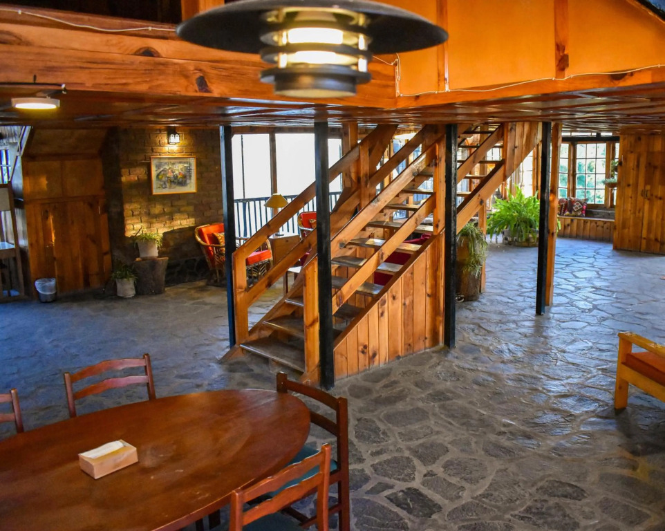 Galis End By Roomy, Kalabagh Nathiagali