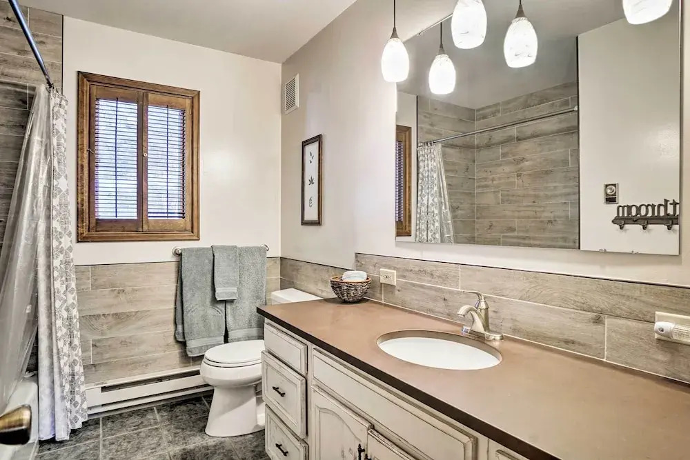 'peaceful Pines' Estes Park Home: Longs Peak View