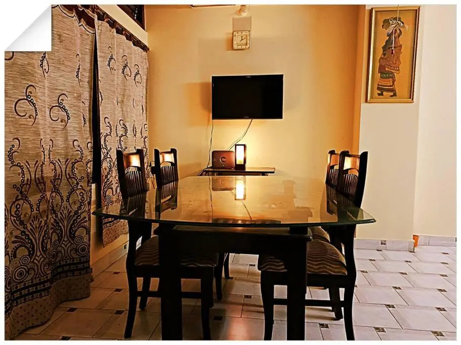 Non-AC Single Room on rent at KL Villa