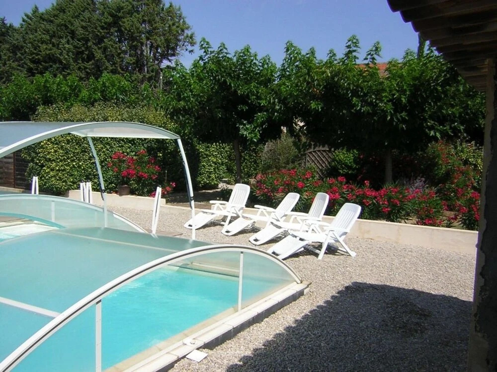 House With 3 Bedrooms in Sarrians, With Wonderful Mountain View, Priva