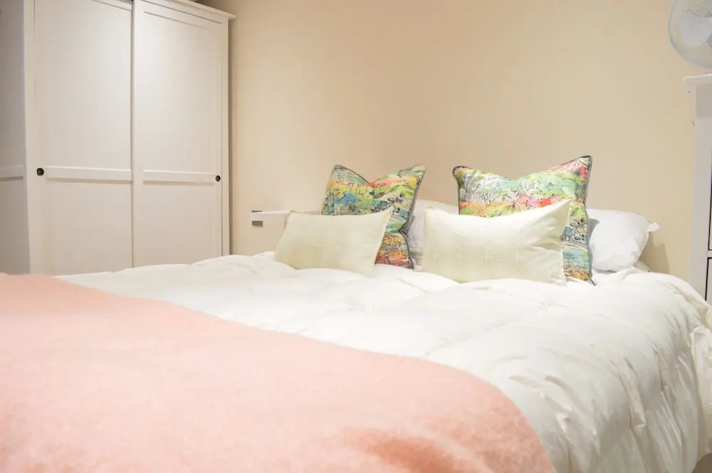 Stylish 2 Bedroom Property in Fulham