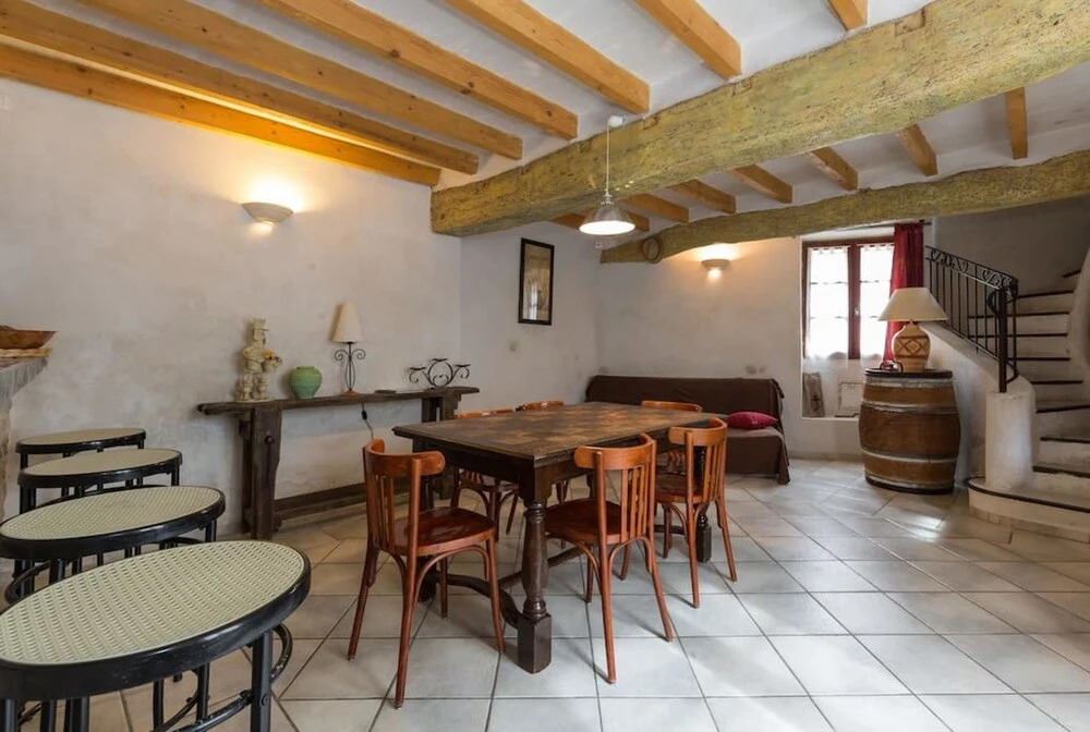 House With 2 Bedrooms in L'isle-sur-la-sorgue, With Terrace and Wifi