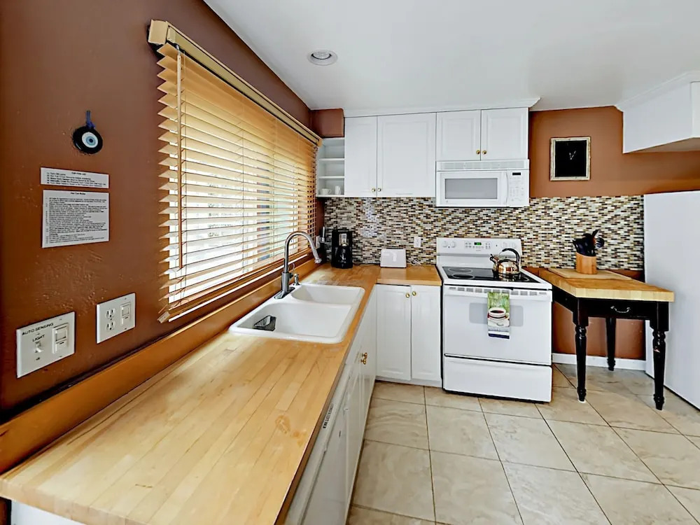 West Vail Condo with Shared Hot Tub by RedAwning