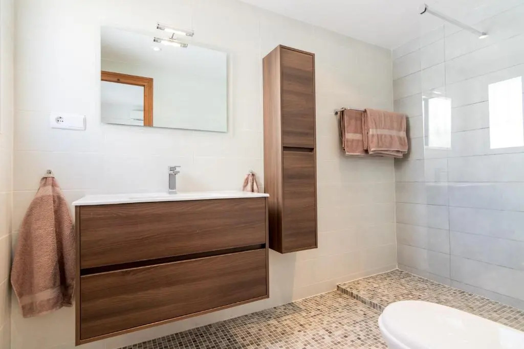 Charming one-floor villa with private pool in Los Balcones