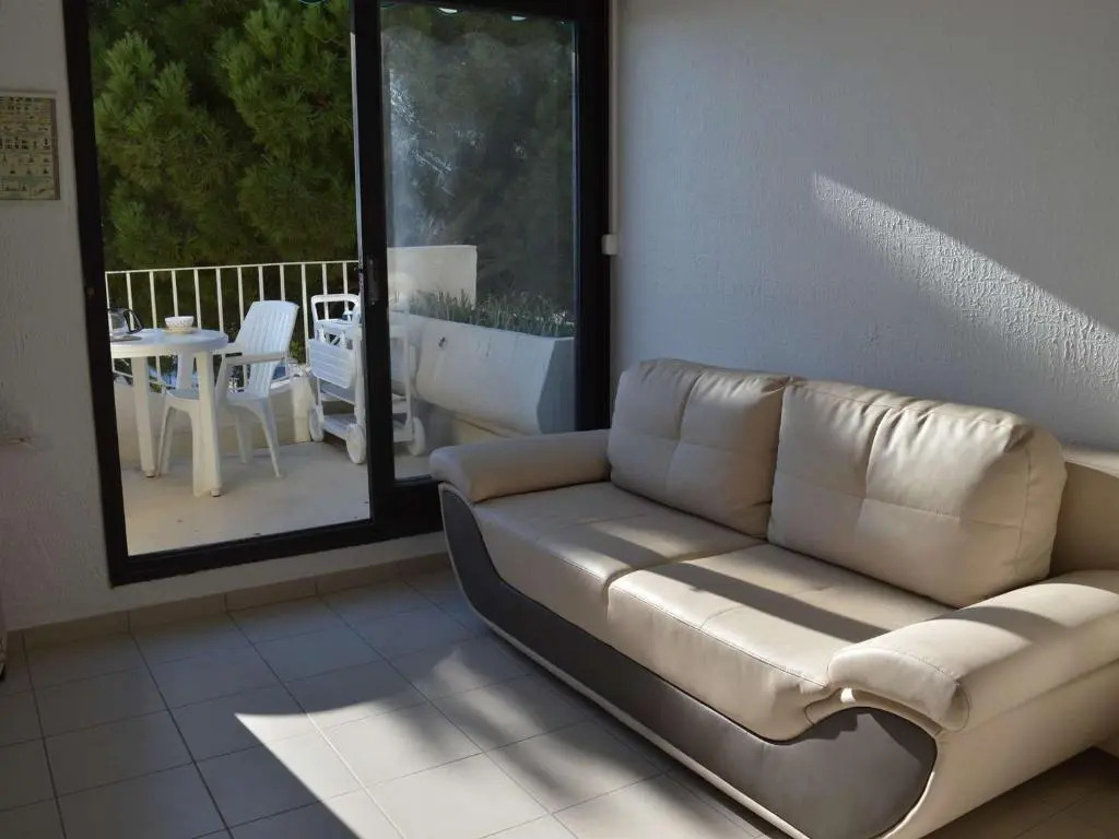 Appartement Port Camargue, 1 pièce, 2 personnes - FR-1-250-26