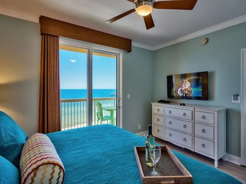 Calypso 709W 3 Br condo by RedAwning
