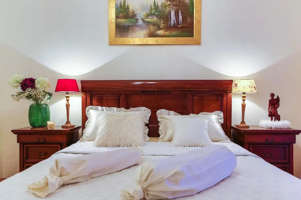 Villa Artea, Luxurious Villa with Heated Pool