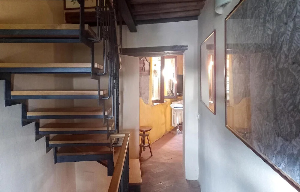 3 Bedroom Cozy Home In Sorana