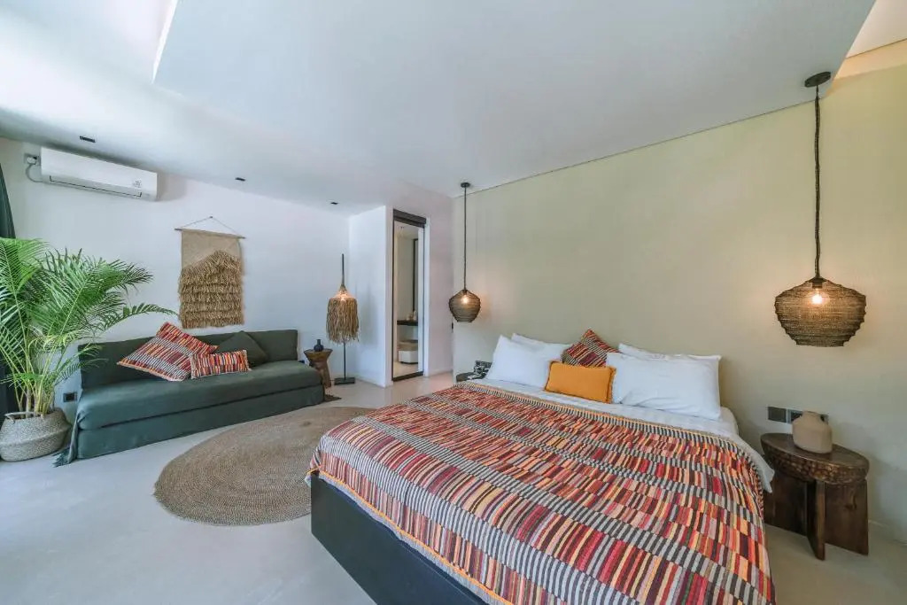 Villa Bull House Amazing 6 bedrooms contemporary villa in Seminyak
