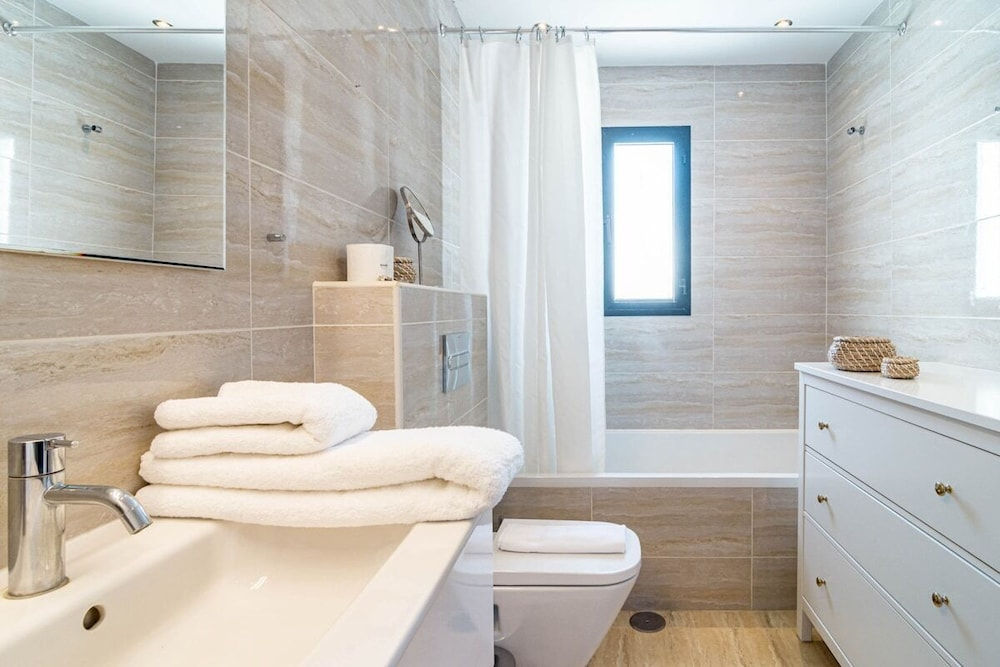 LVB - Casa Linda vista by roomservices