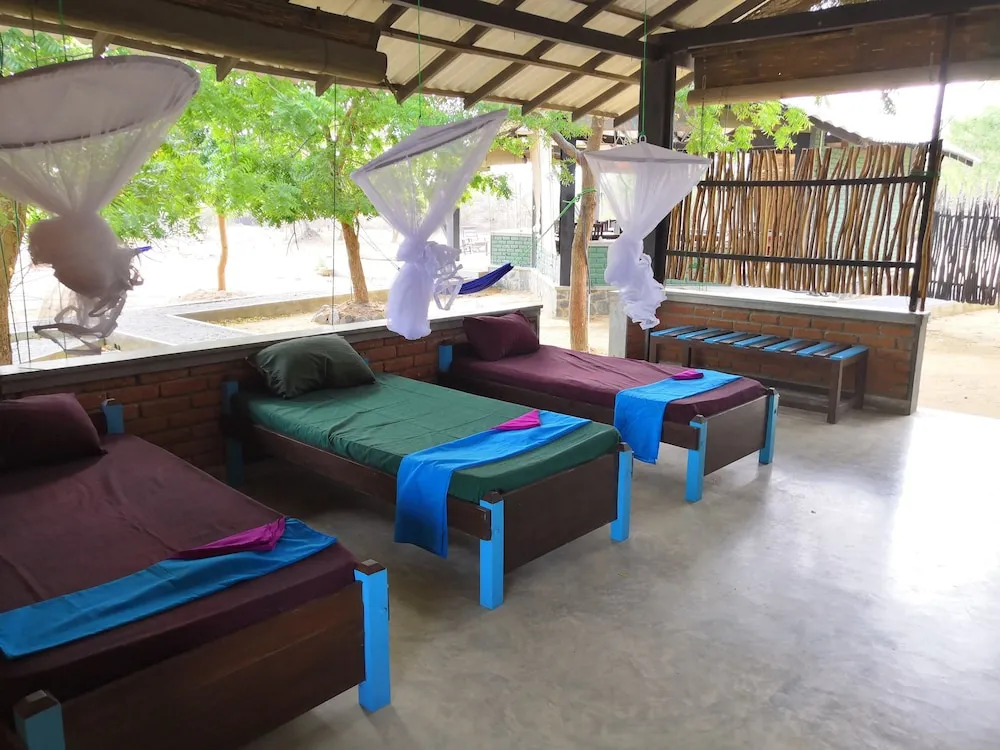 Yala Ying Yang Hostel & Camping