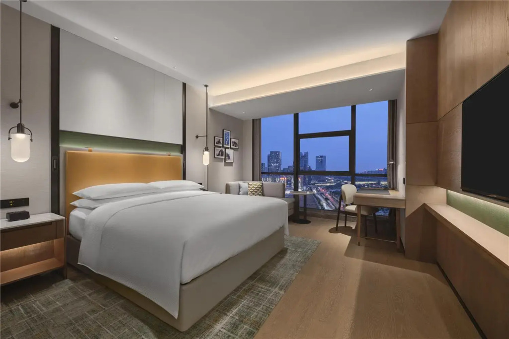 DoubleTree By Hilton Zhengzhou East