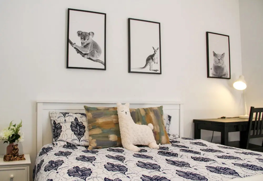 Stunning 2 Bedroom High Floor City View