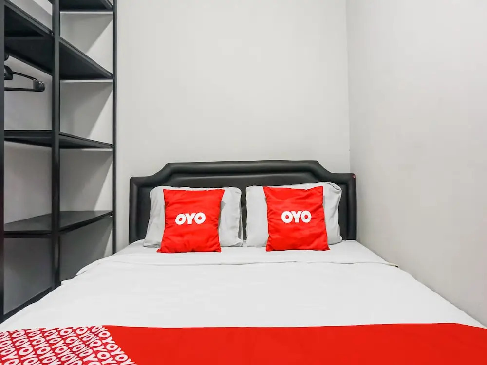 Collection O 91131 New V1 Hotel Near Stasiun Mangga Besar