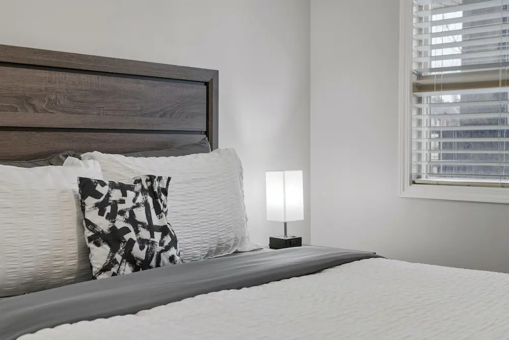 AMAZING 3Br Condo | Heated Pool & Hot Tub | Hm Theatre | Pool Table